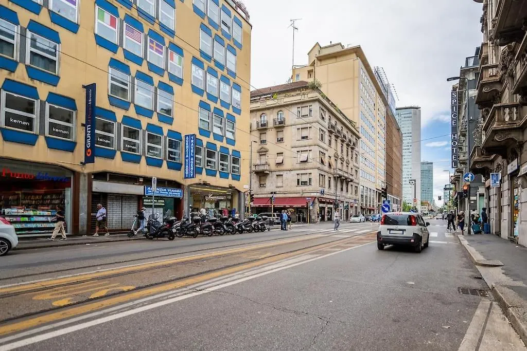 Apartament 2 Minutes From Central Station-Exclusive Open Space Mediolan